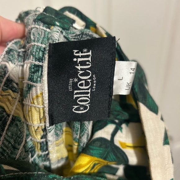 Collectif Tropical Print Sarong Dress - Picture 2 of 3